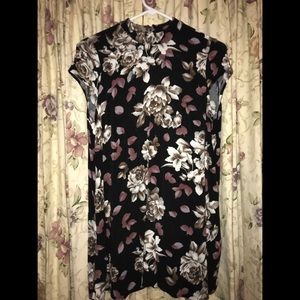 loose fit little flower dress hi neck